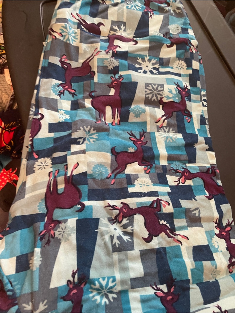 Women’s Festive Reindeer Print Lularoe TC2 leggings